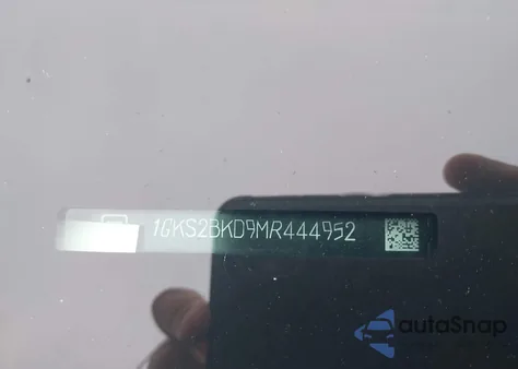 2021 GMC Yukon 4Wd Slt z USA, uszkodzony, nr VIN 1GKS2BKD9MR444952